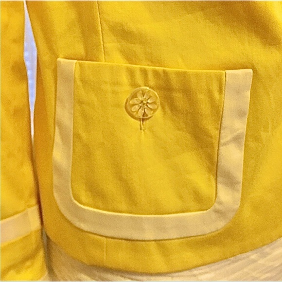 ESCADA 2 PIECE JACKET 43 AND PANTS 44 SET IN SUNFLOWER IN EXCELLENT CONDITION - Picture 8 of 16